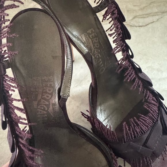 Salvatore Ferragamo Plum Peep Toe Sandal Heels Size 8.5 - Picture 14 of 15